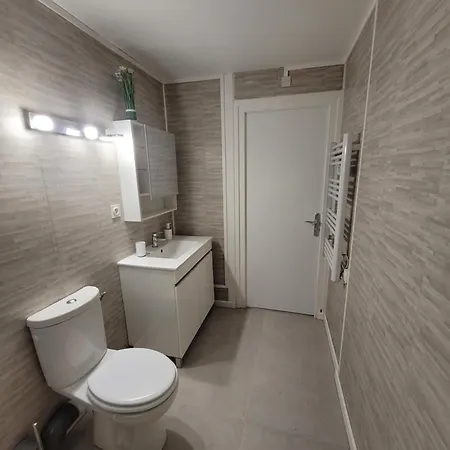 En Plein Centre * لا توربال